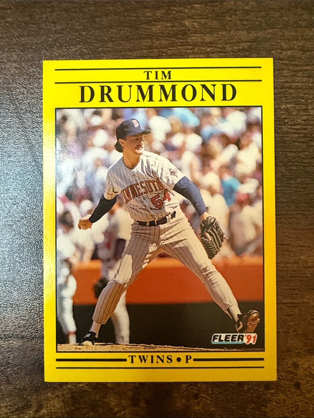 Tim Drummond Fleer '91 Minnesota Twins Baseball Card - Yellow Border